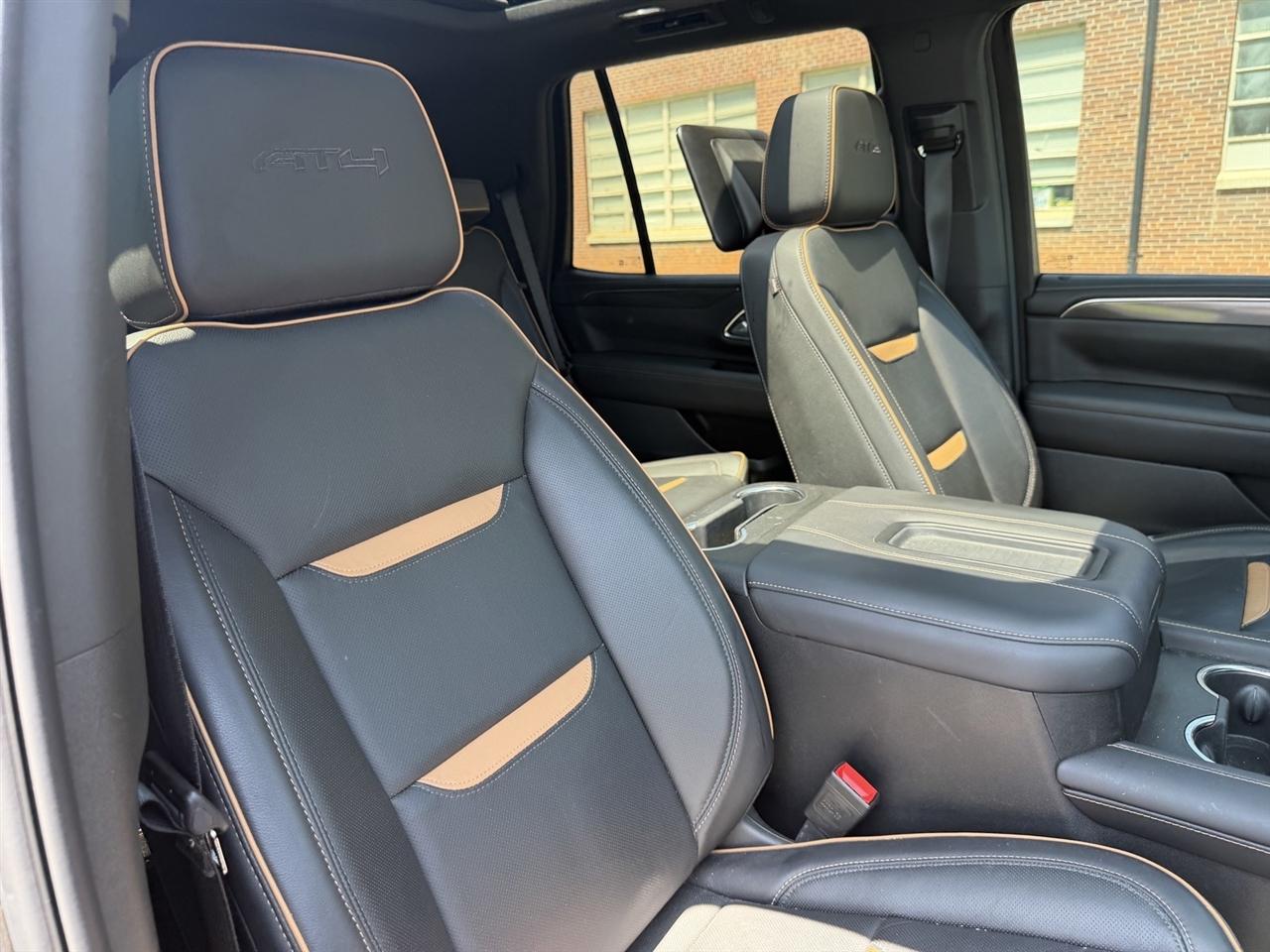 GMC Yukon AT4 4WD 2024