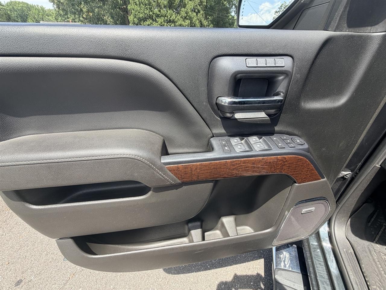 GMC Sierra 1500 SLT Crew Cab Short Box 4WD 2018