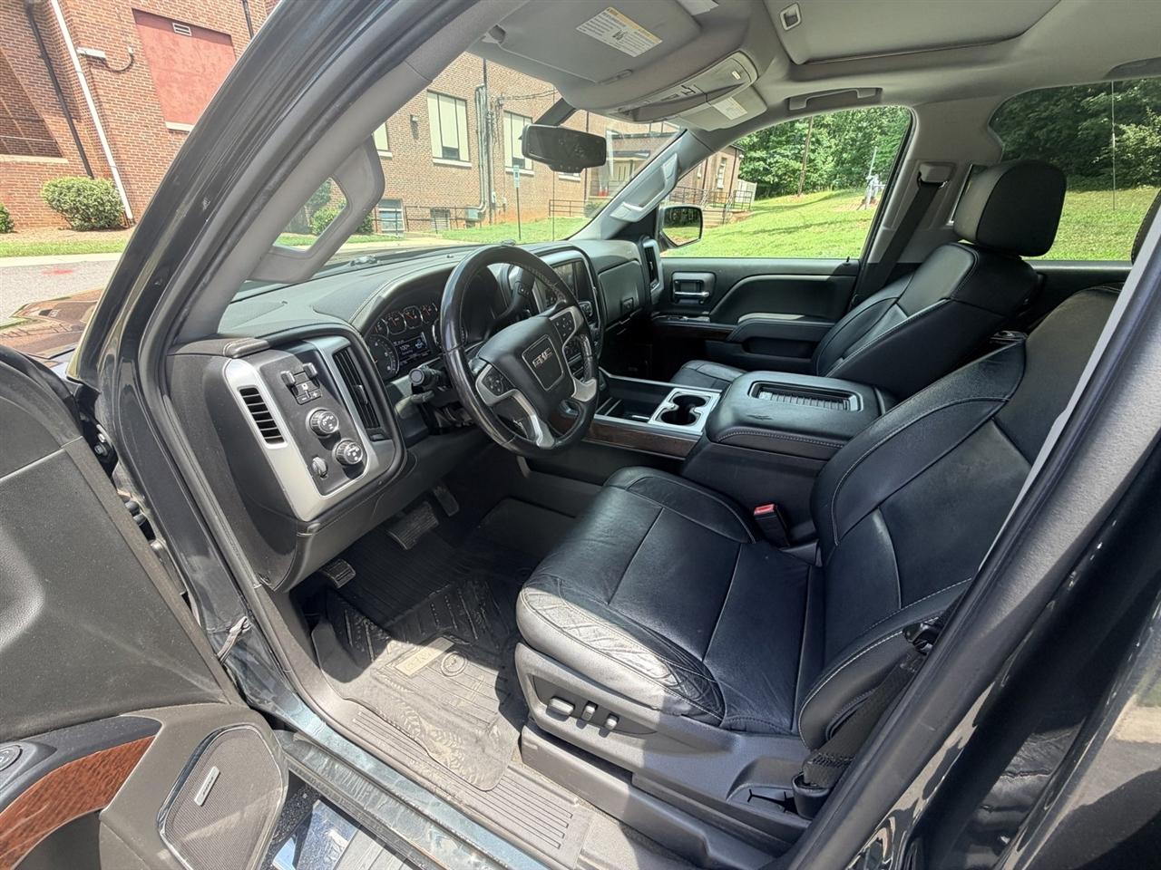 GMC Sierra 1500 SLT Crew Cab Short Box 4WD 2018