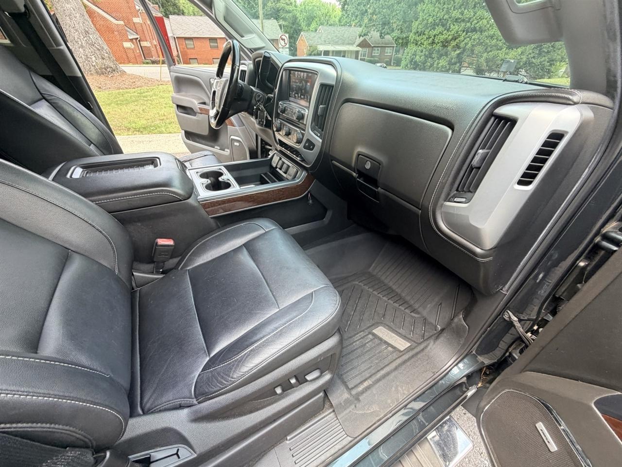 GMC Sierra 1500 SLT Crew Cab Short Box 4WD 2018