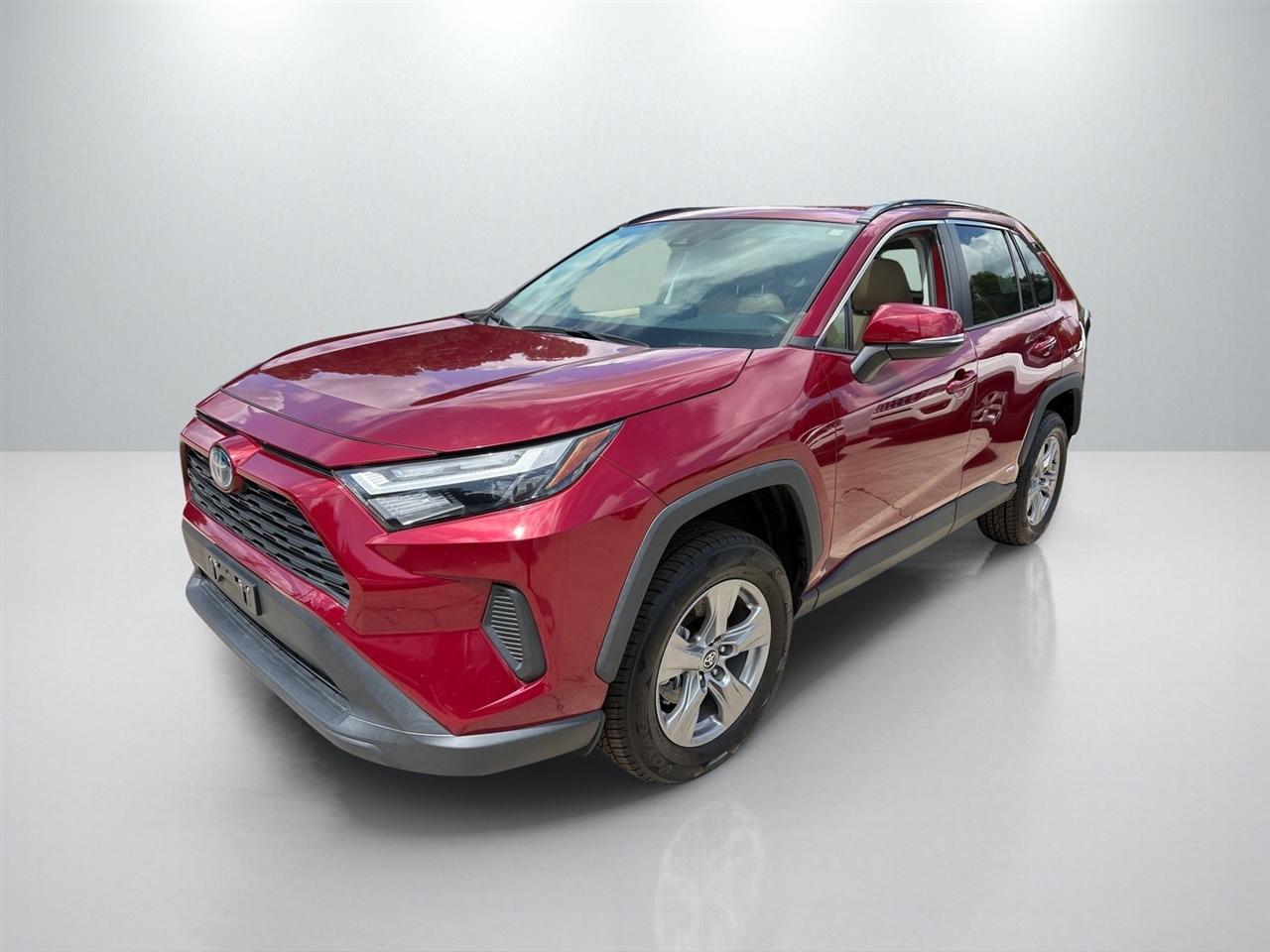 Toyota RAV4 Hybrid XLE 2022