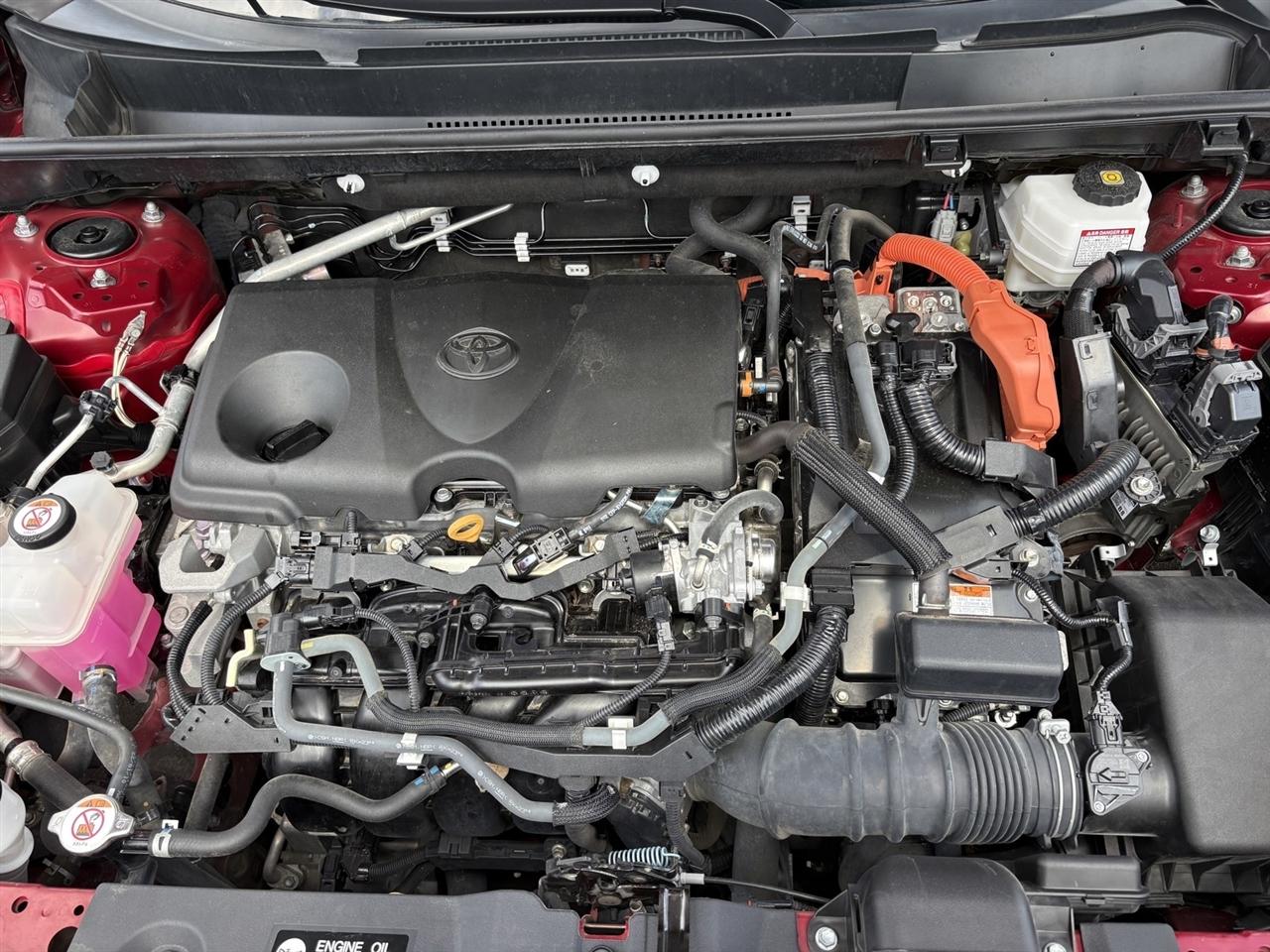 Toyota RAV4 Hybrid XLE 2022