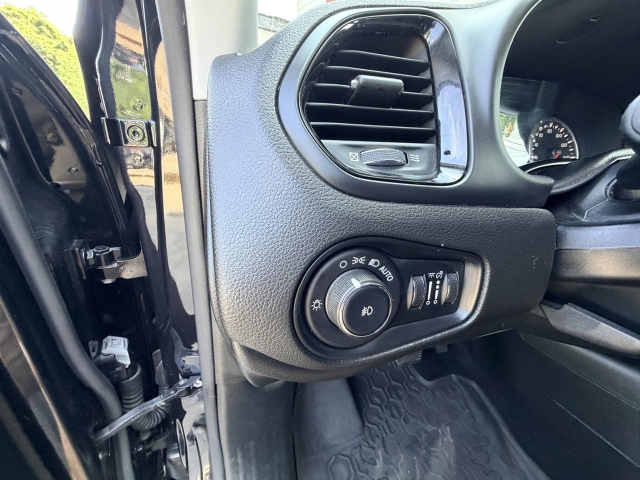Jeep Renegade Latitude 4WD 2016