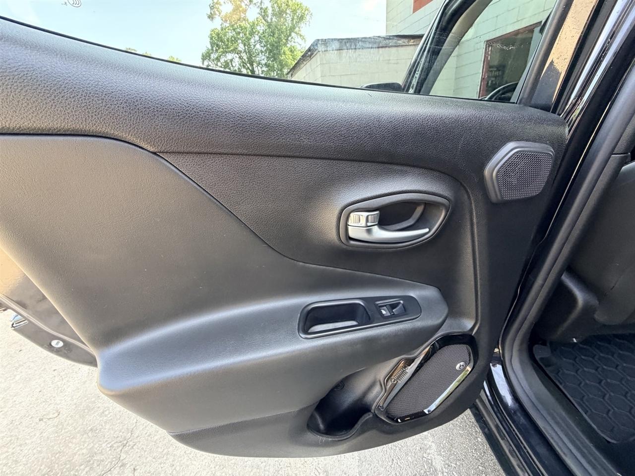 Jeep Renegade Latitude 4WD 2016
