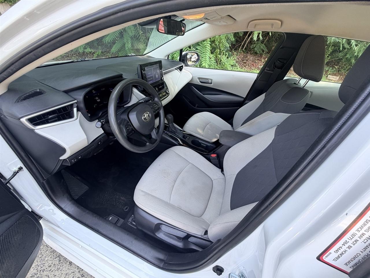 Toyota Corolla LE Hybrid 2022