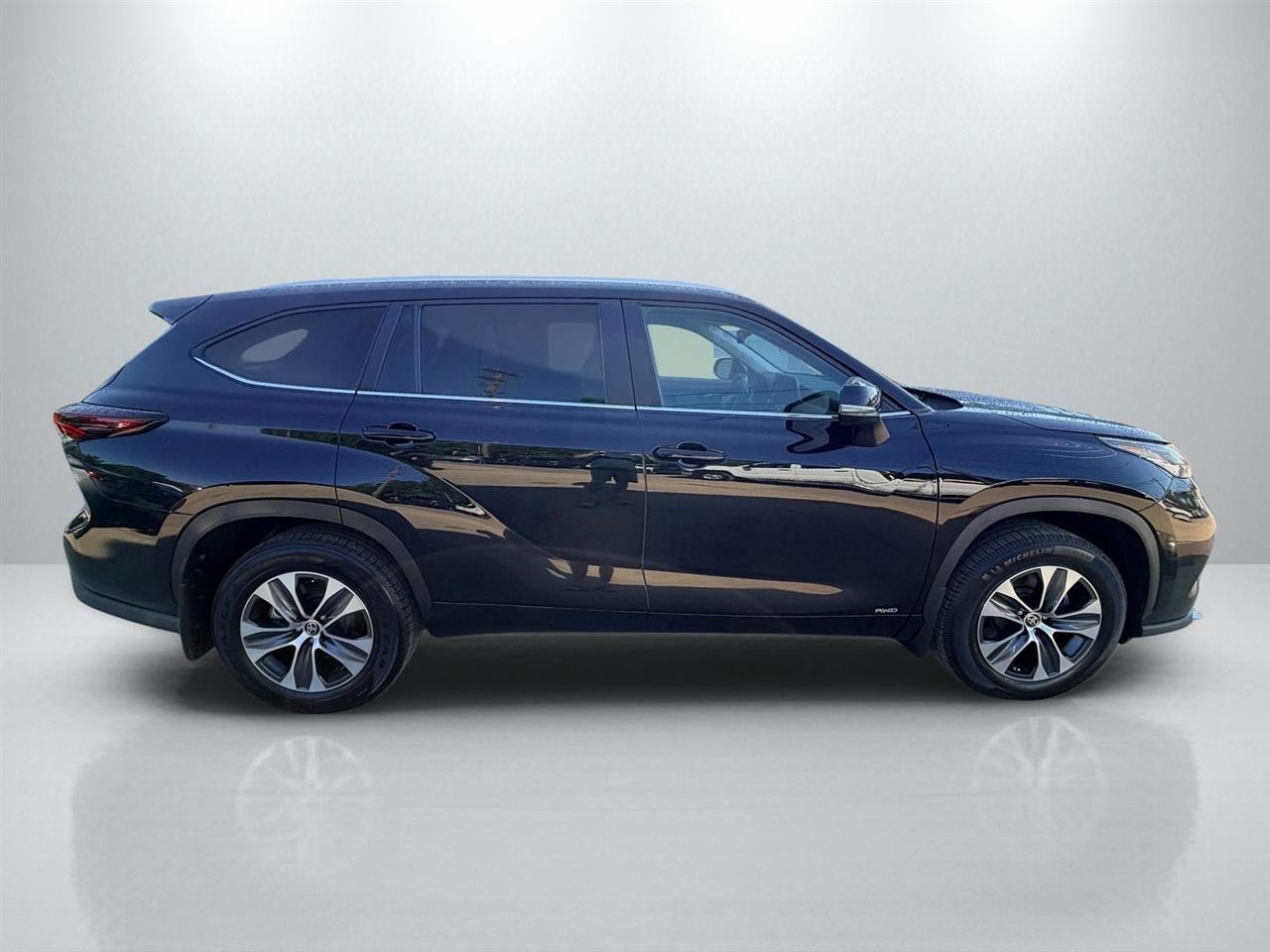 Toyota Highlander Hybrid Others 2024