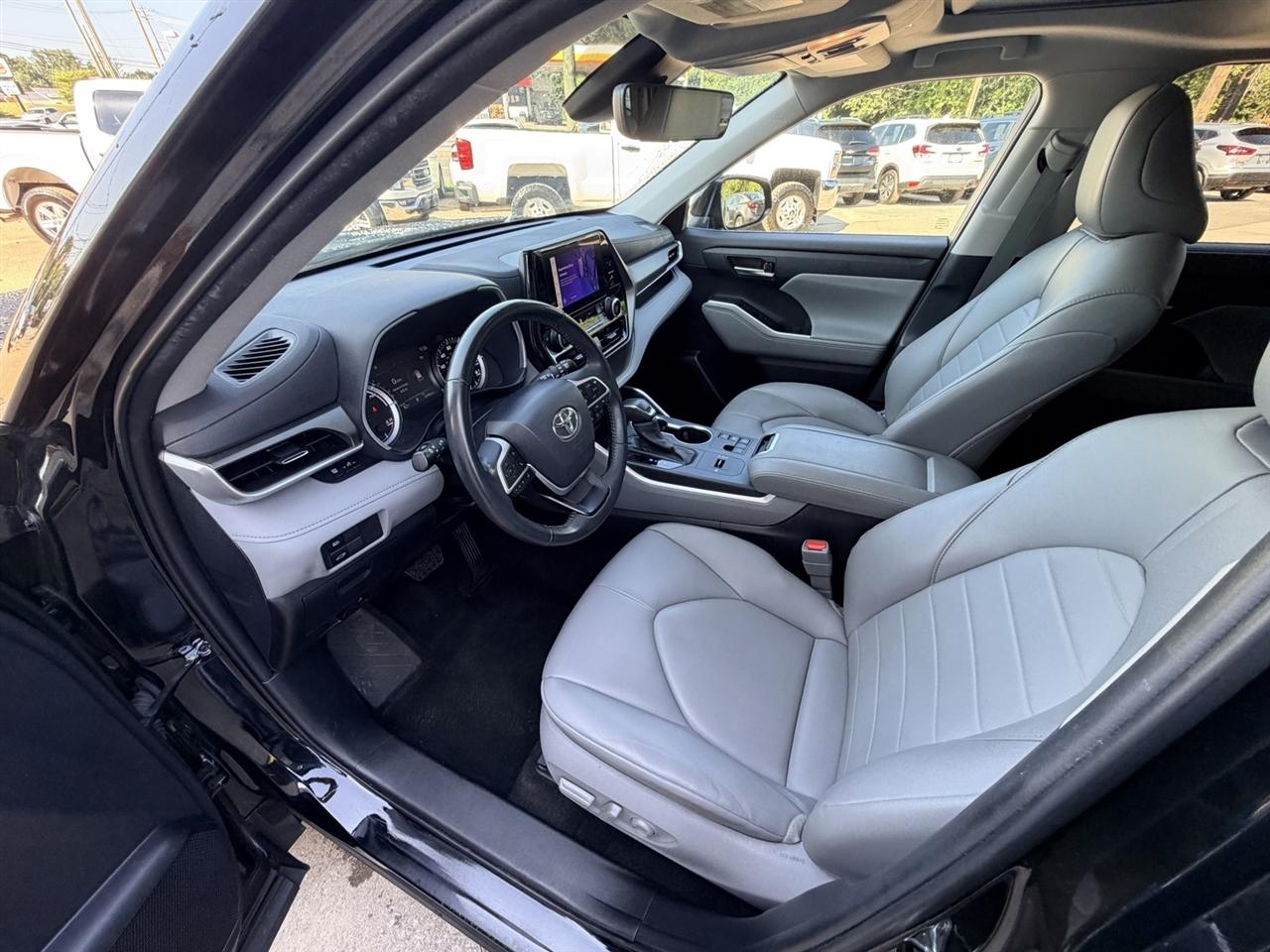 Toyota Highlander Hybrid Others 2024