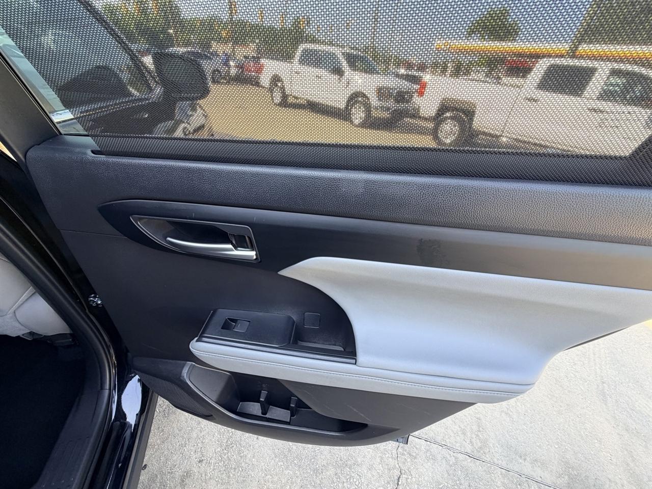 Toyota Highlander Hybrid Others 2024