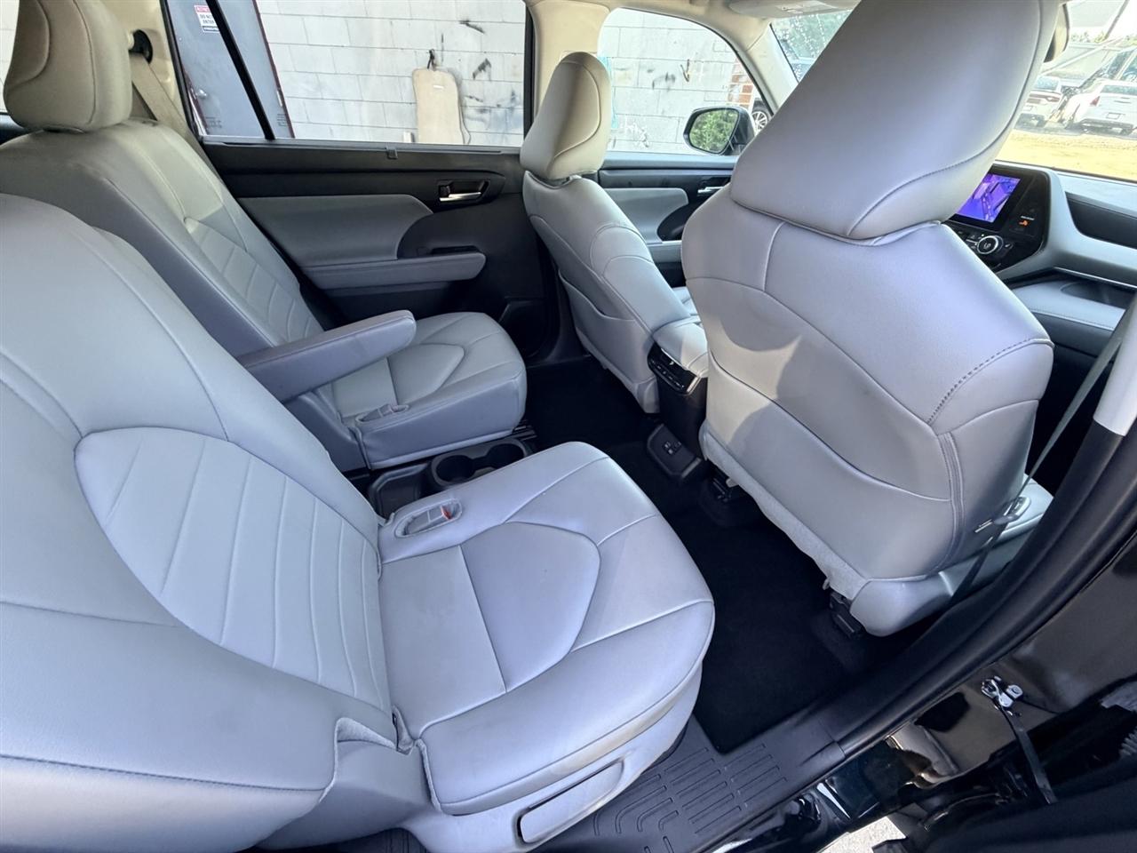 Toyota Highlander Hybrid Others 2024