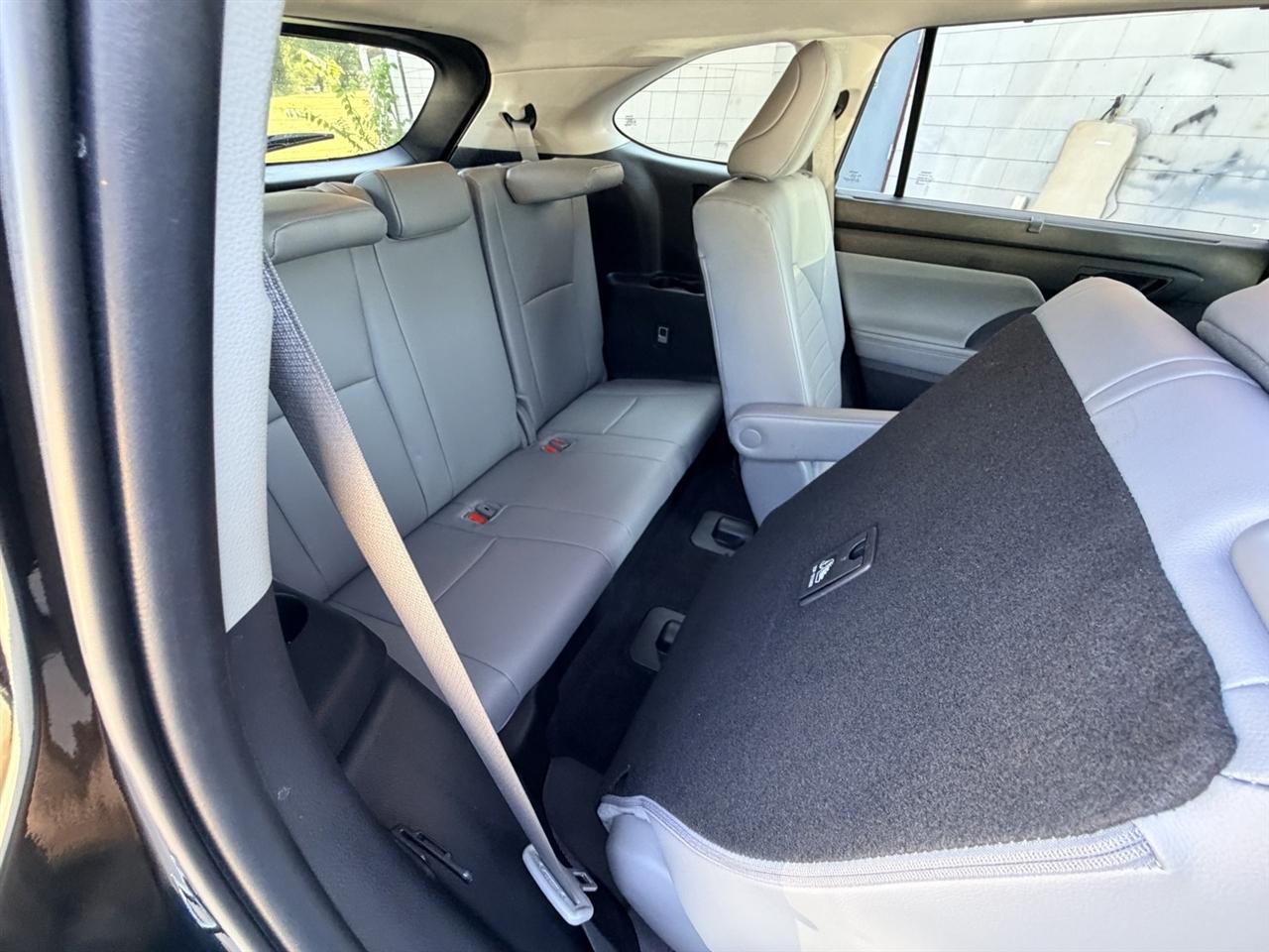 Toyota Highlander Hybrid Others 2024