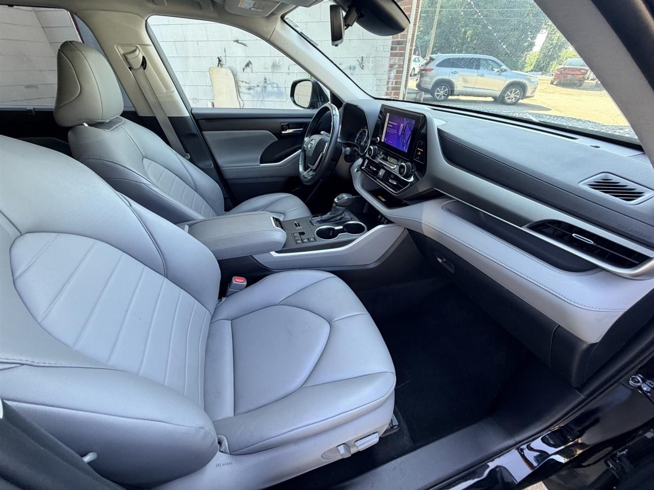 Toyota Highlander Hybrid Others 2024