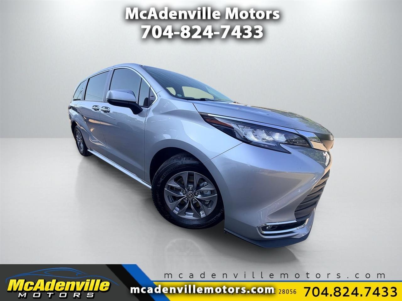 Toyota Sienna XLE 7-Passenger AWD 2023