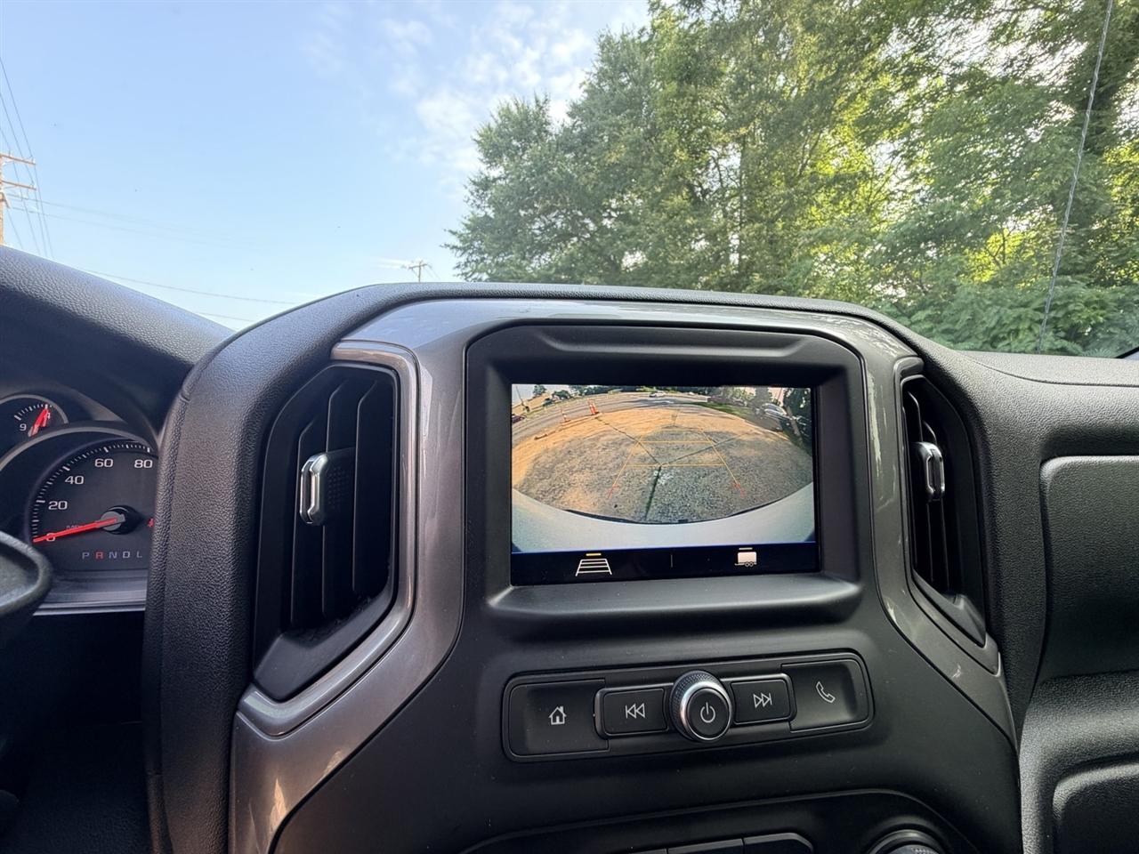 Chevrolet Silverado 1500 Custom Trail Boss Crew Cab Long Box 4WD 2019