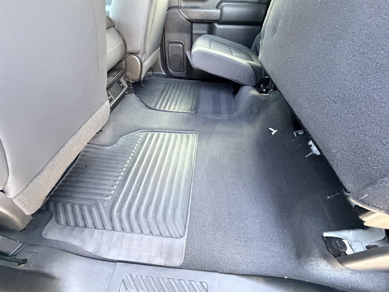 Chevrolet Silverado 1500 Custom Trail Boss Crew Cab Long Box 4WD 2019