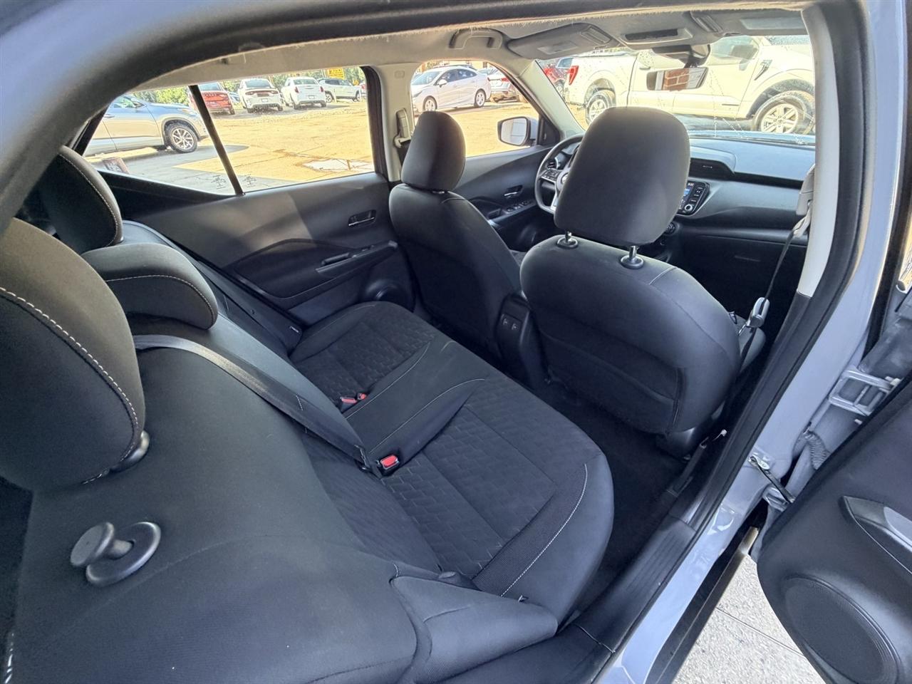 Nissan Kicks SV 2022