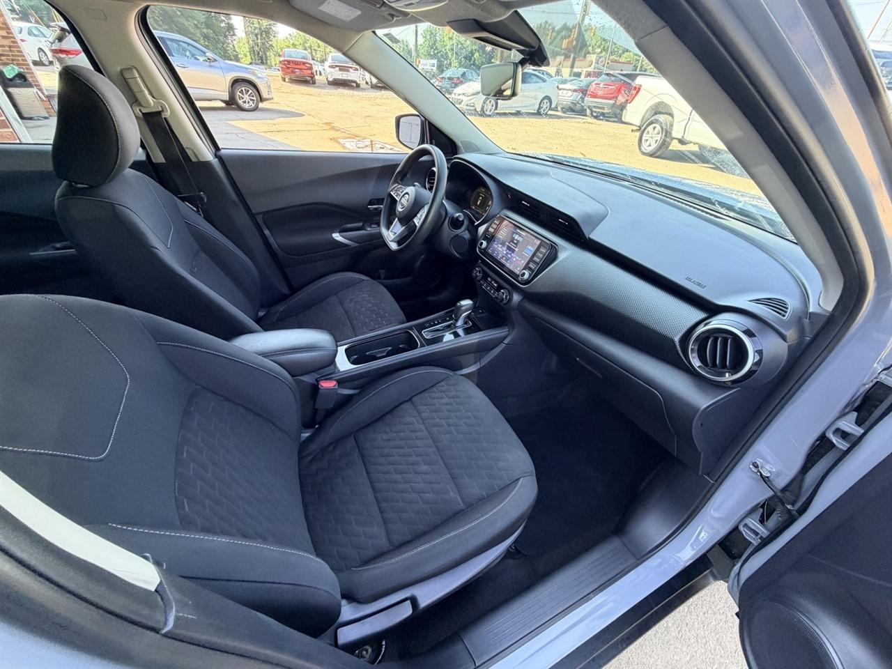 Nissan Kicks SV 2022