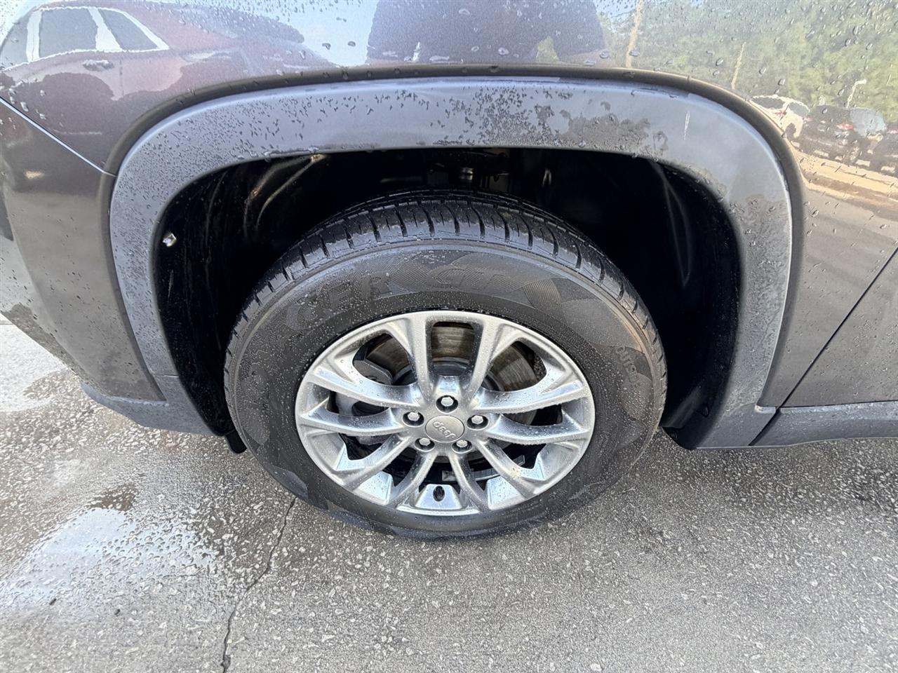 Jeep Cherokee Latitude Plus FWD 2019