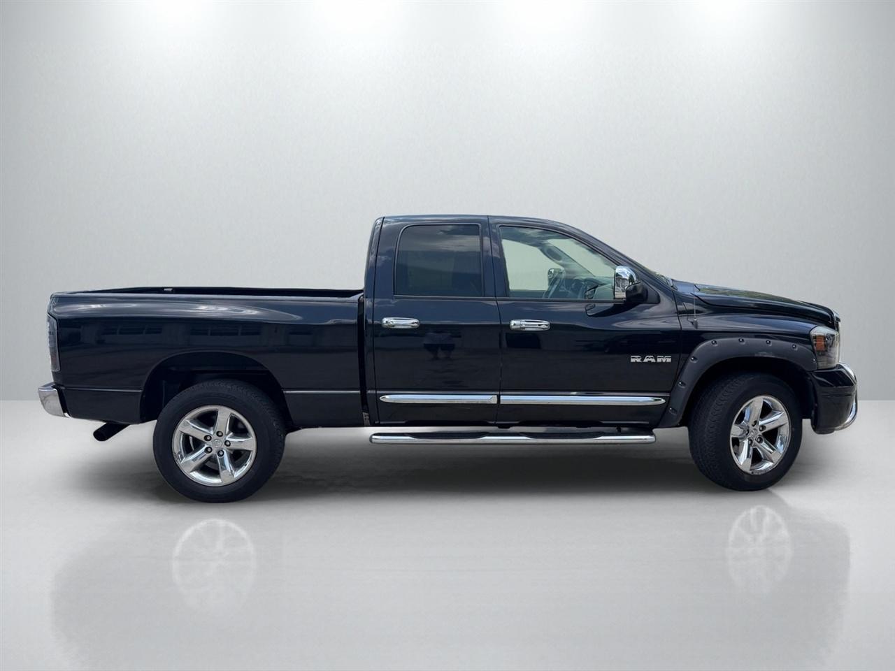 Dodge Ram 1500 Laramie Quad Cab 4WD 2008