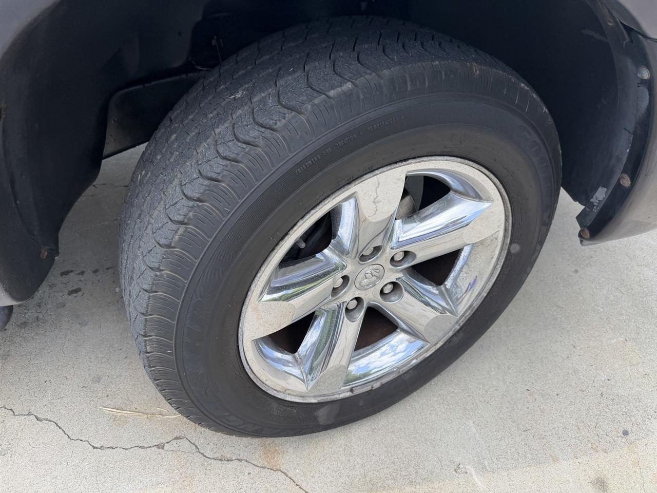 Dodge Ram 1500 Laramie Quad Cab 4WD 2008