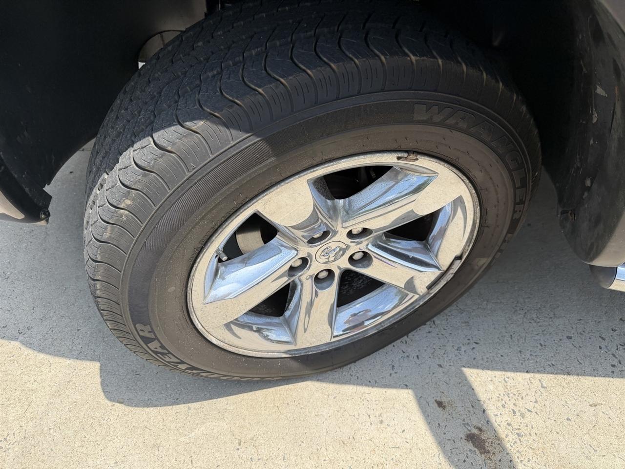 Dodge Ram 1500 Laramie Quad Cab 4WD 2008