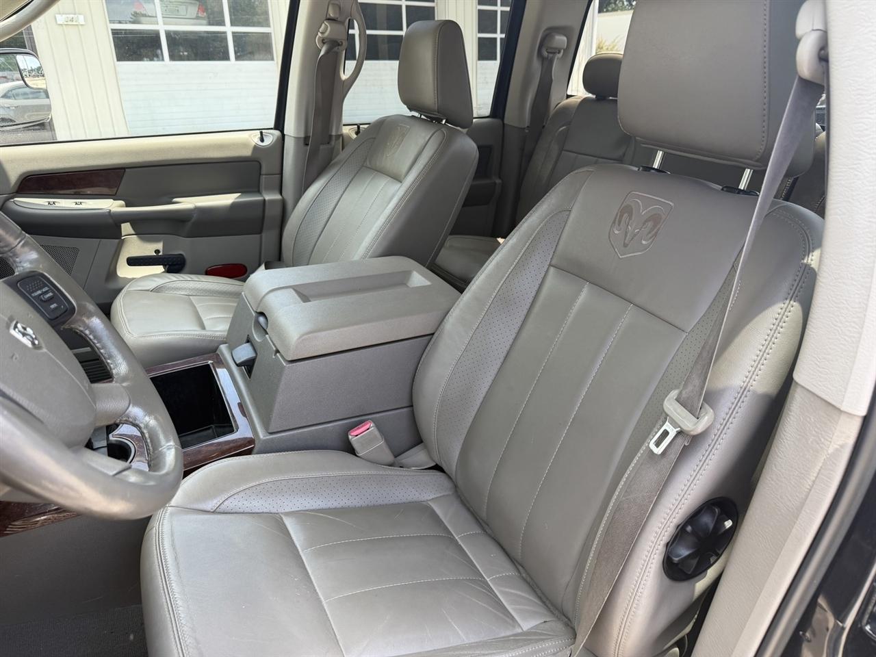 Dodge Ram 1500 Laramie Quad Cab 4WD 2008