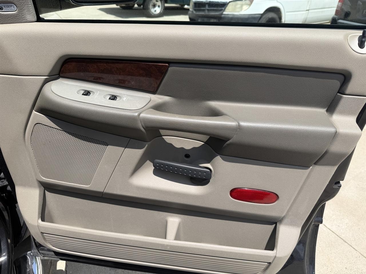Dodge Ram 1500 Laramie Quad Cab 4WD 2008