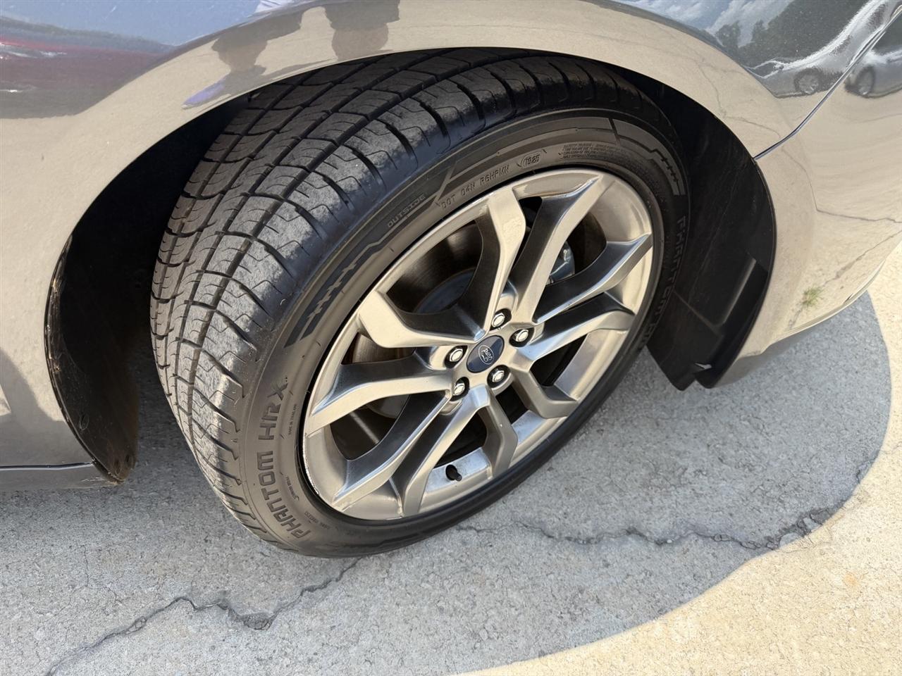 Ford Fusion SEL 2020