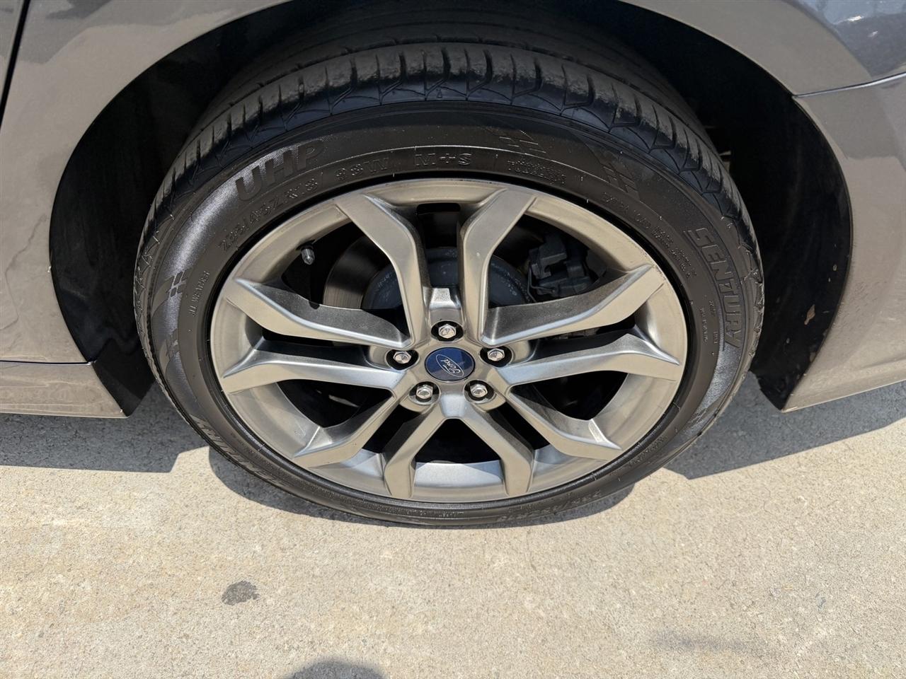 Ford Fusion SEL 2020