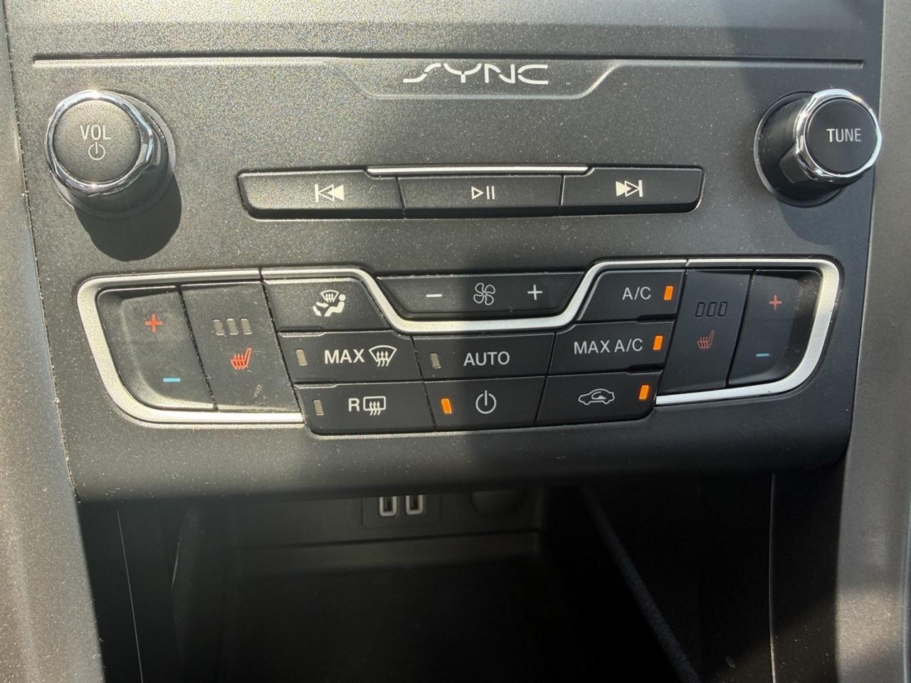 Ford Fusion SEL 2020