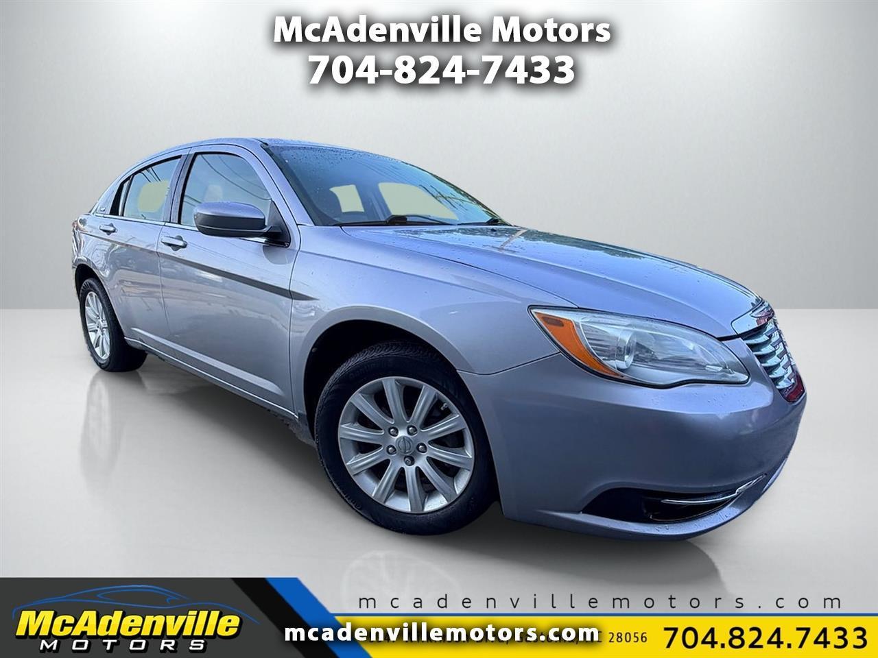 Chrysler 200 Touring 2013