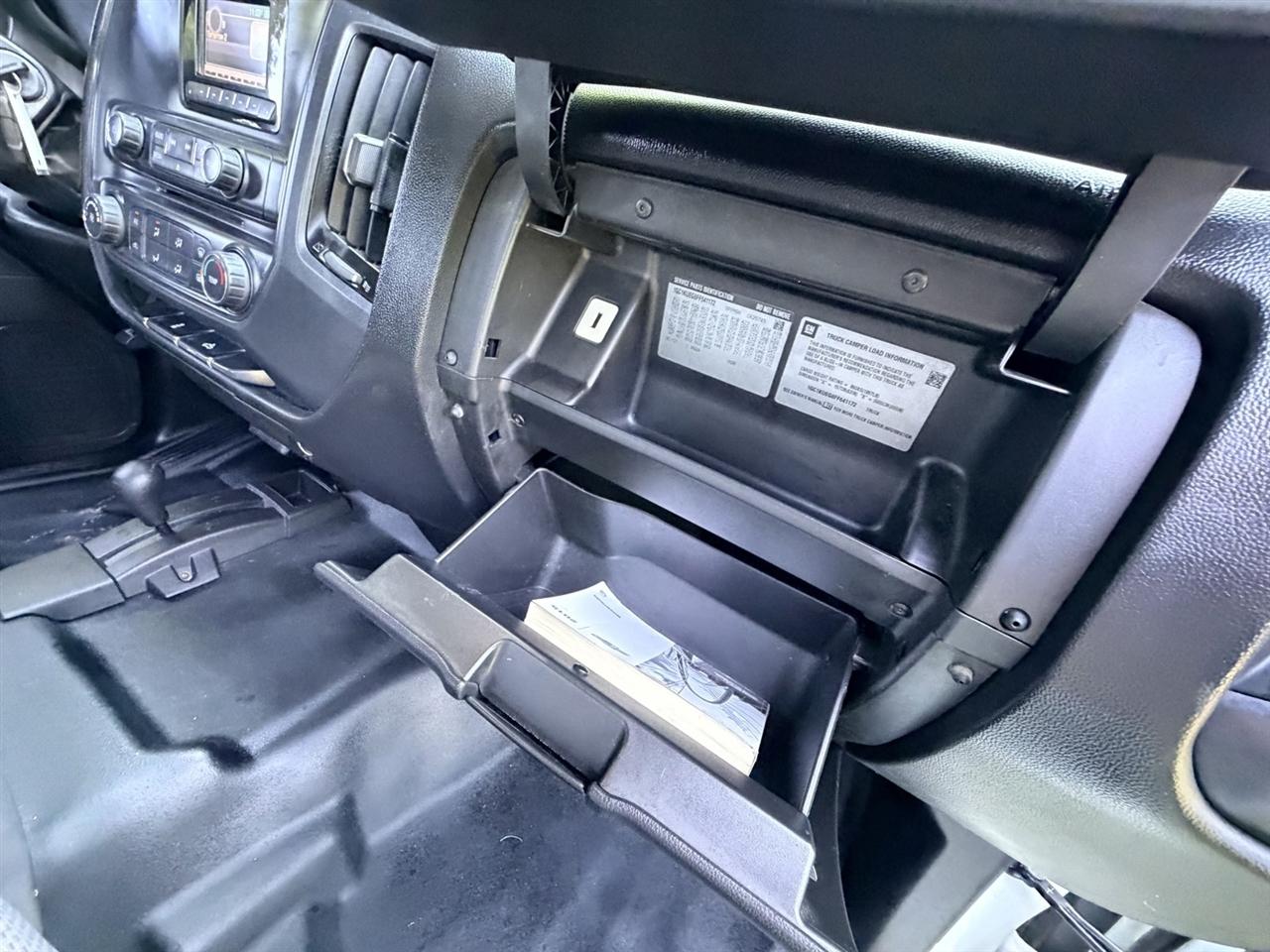 Chevrolet Silverado 2500HD Work Truck Crew Cab 4WD 2015