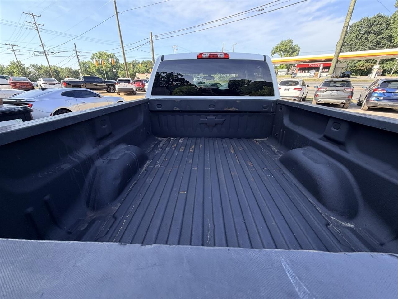 Chevrolet Silverado 2500HD Work Truck Crew Cab 4WD 2015