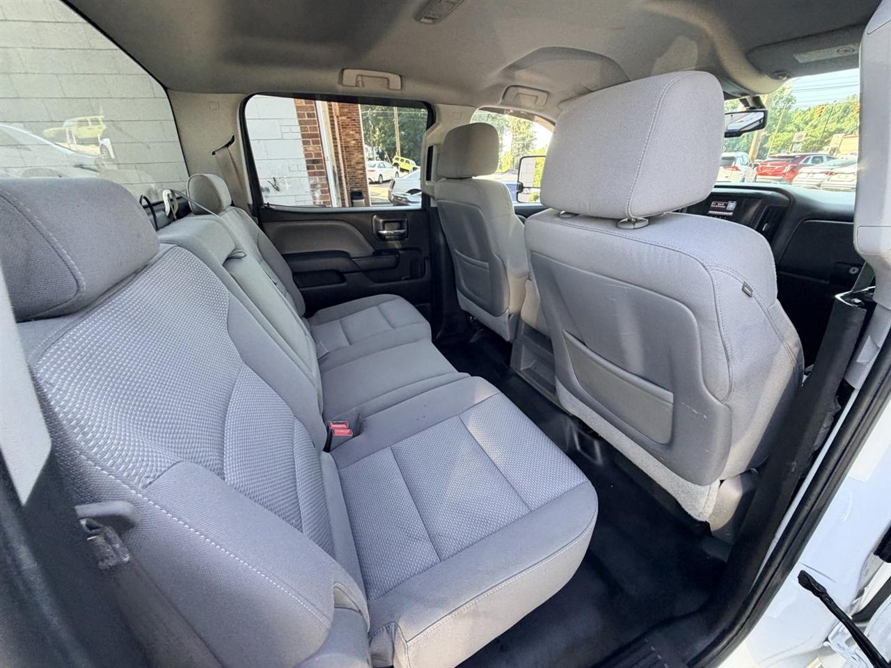 Chevrolet Silverado 2500HD Work Truck Crew Cab 4WD 2015