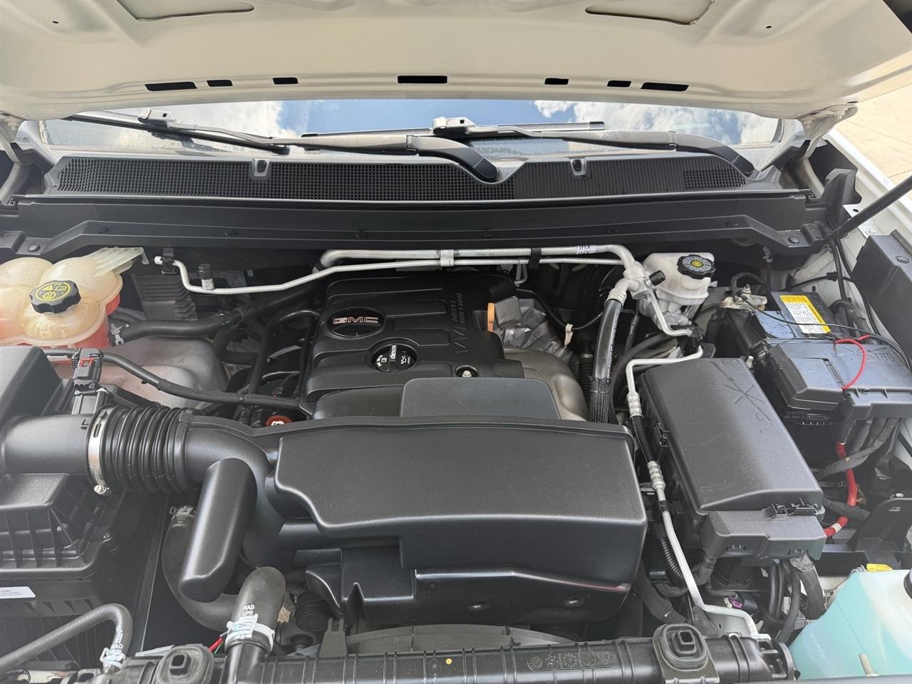 GMC Canyon Work Truck Ext. Cab 2WD 2018