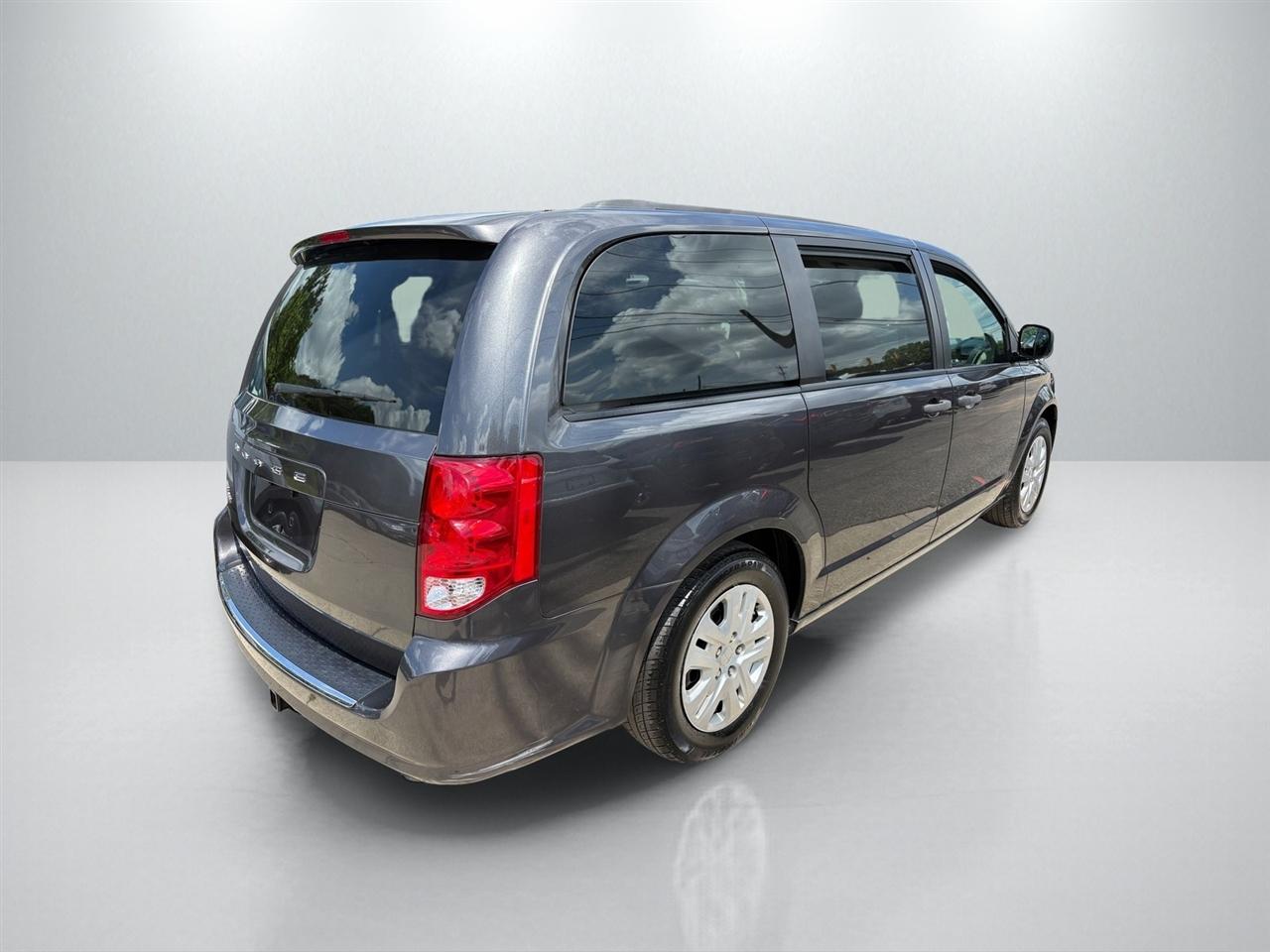 Dodge Grand Caravan SE 2019