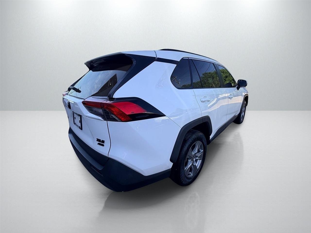 Toyota RAV4 XLE AWD 2023