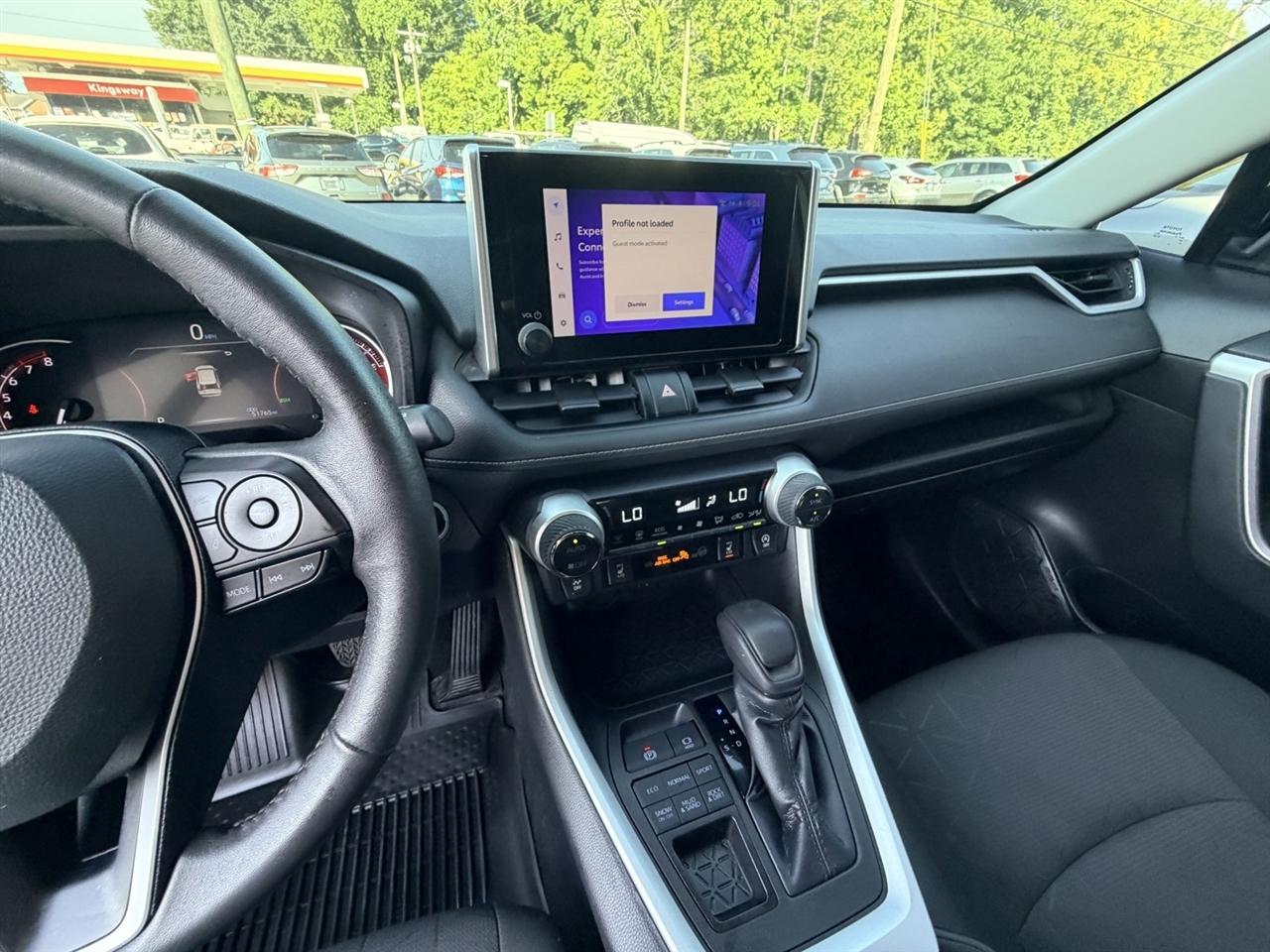 Toyota RAV4 XLE AWD 2023
