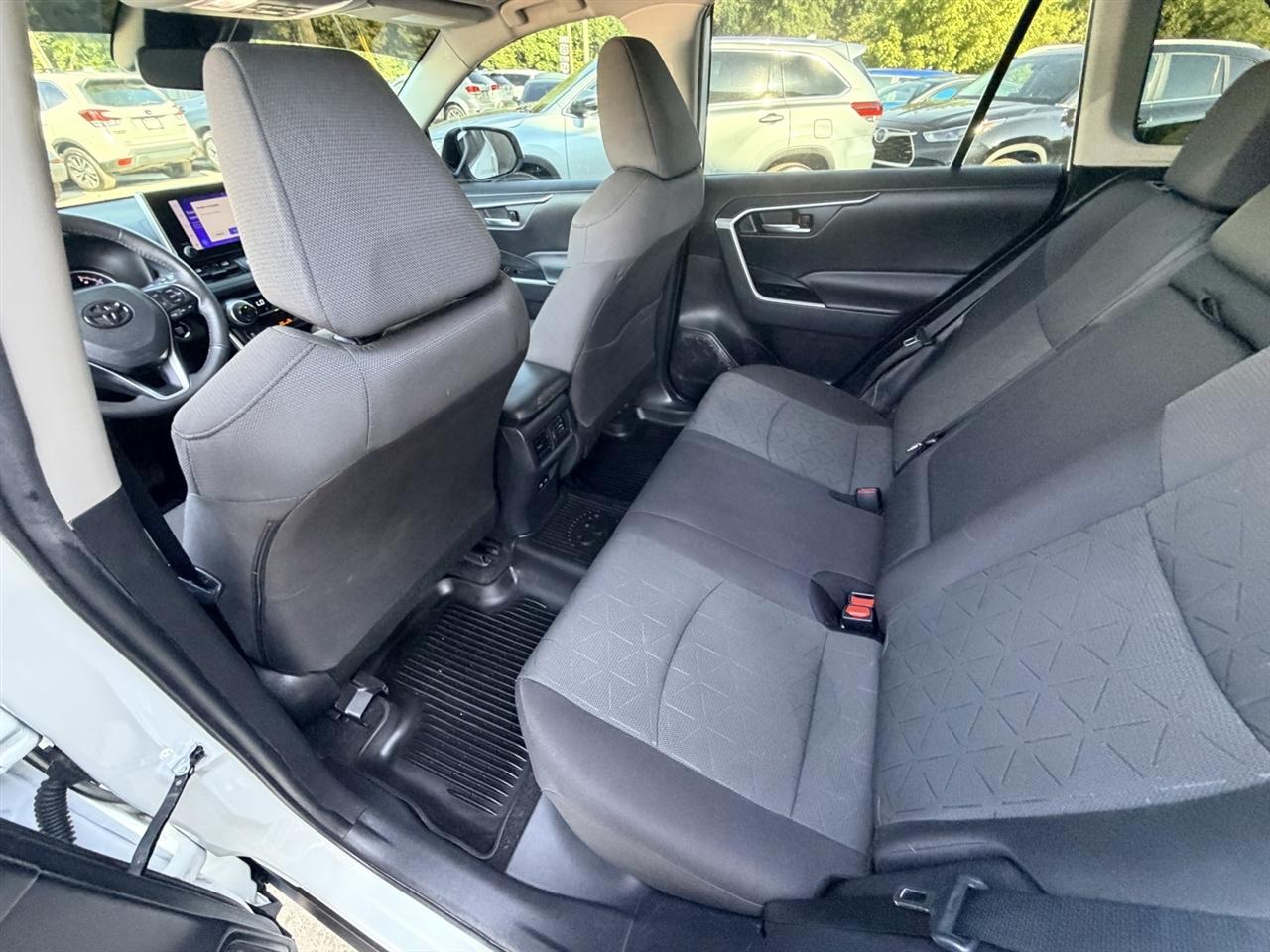 Toyota RAV4 XLE AWD 2023
