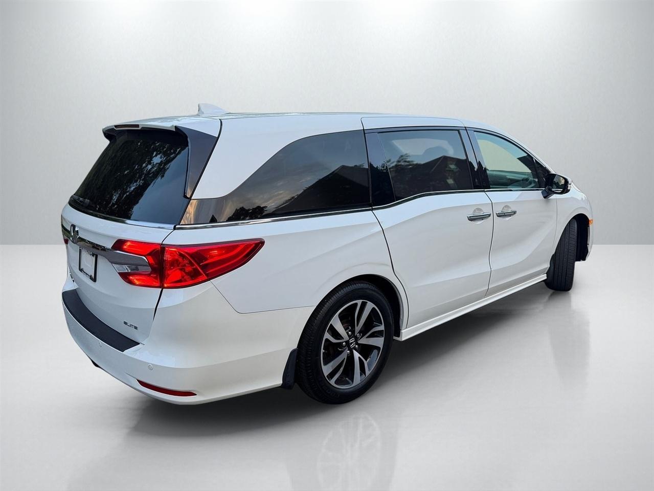 Honda Odyssey Elite 2019