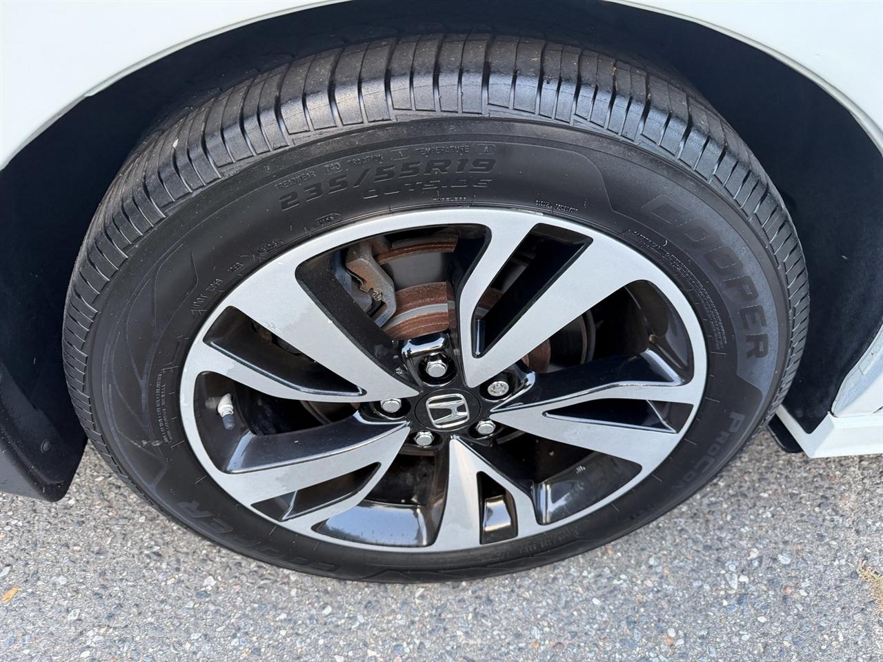 Honda Odyssey Elite 2019