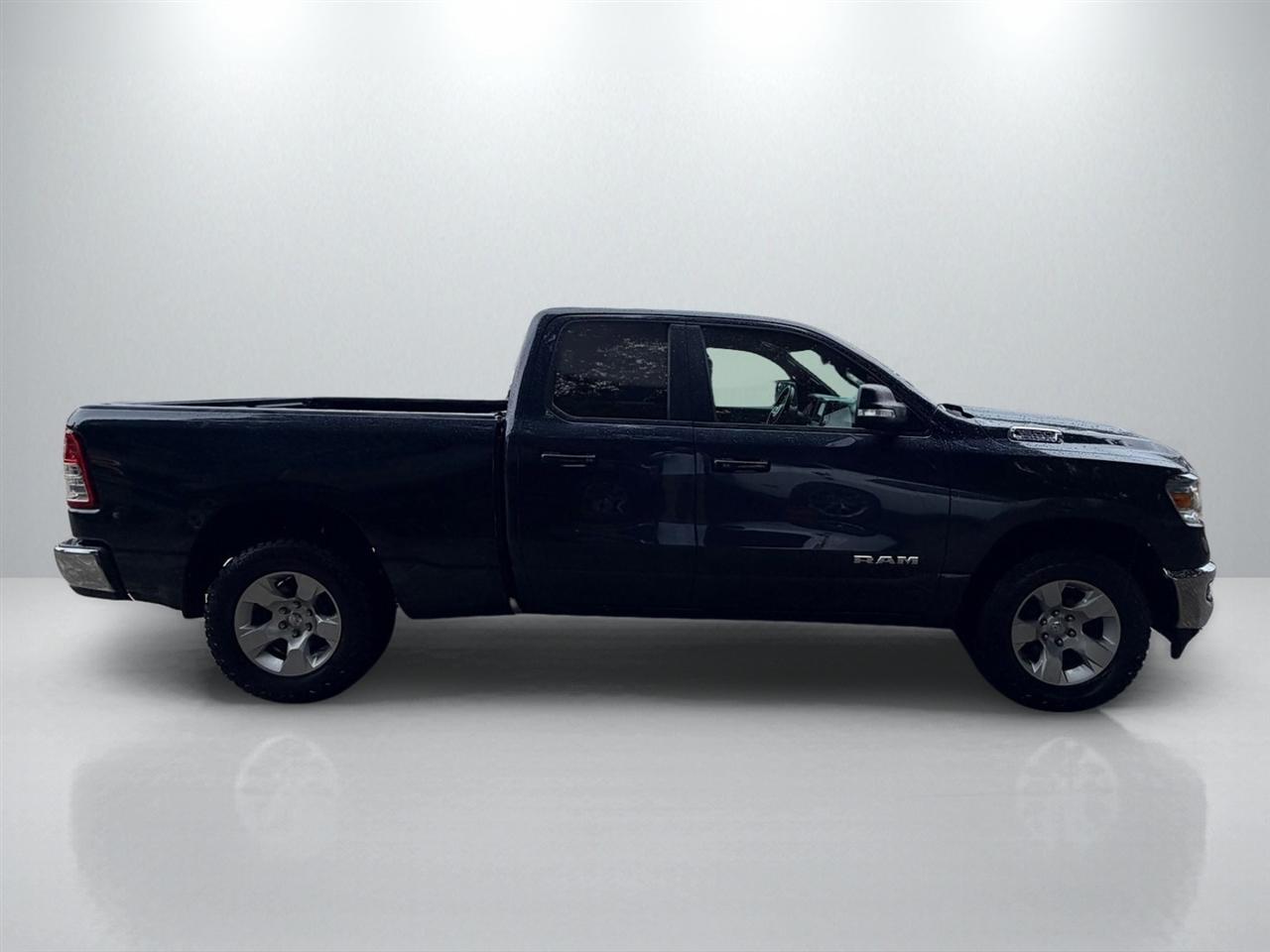 RAM 1500 Big Horn Quad Cab 4WD 2021