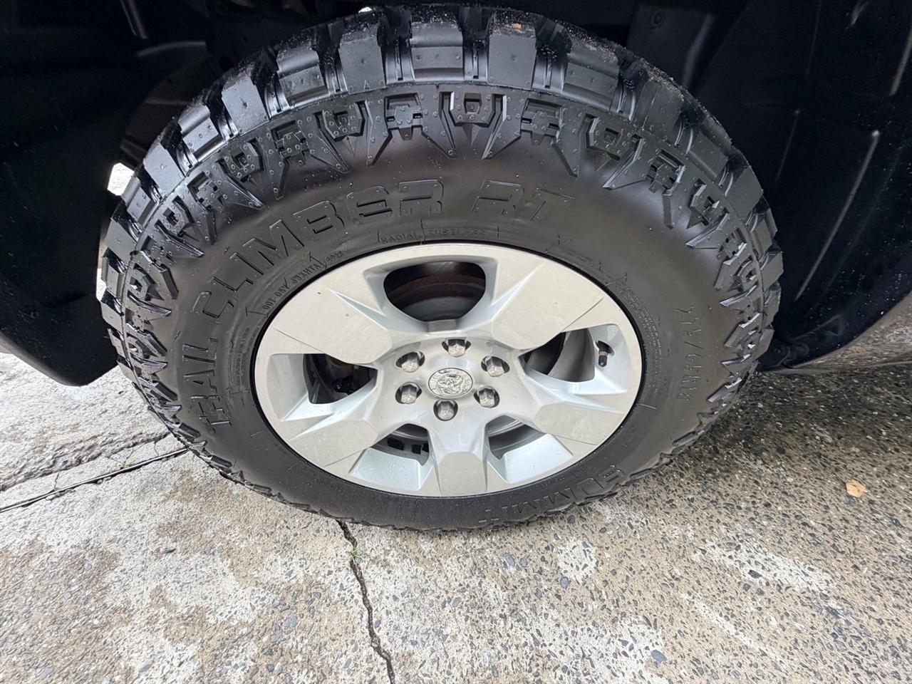 RAM 1500 Big Horn Quad Cab 4WD 2021
