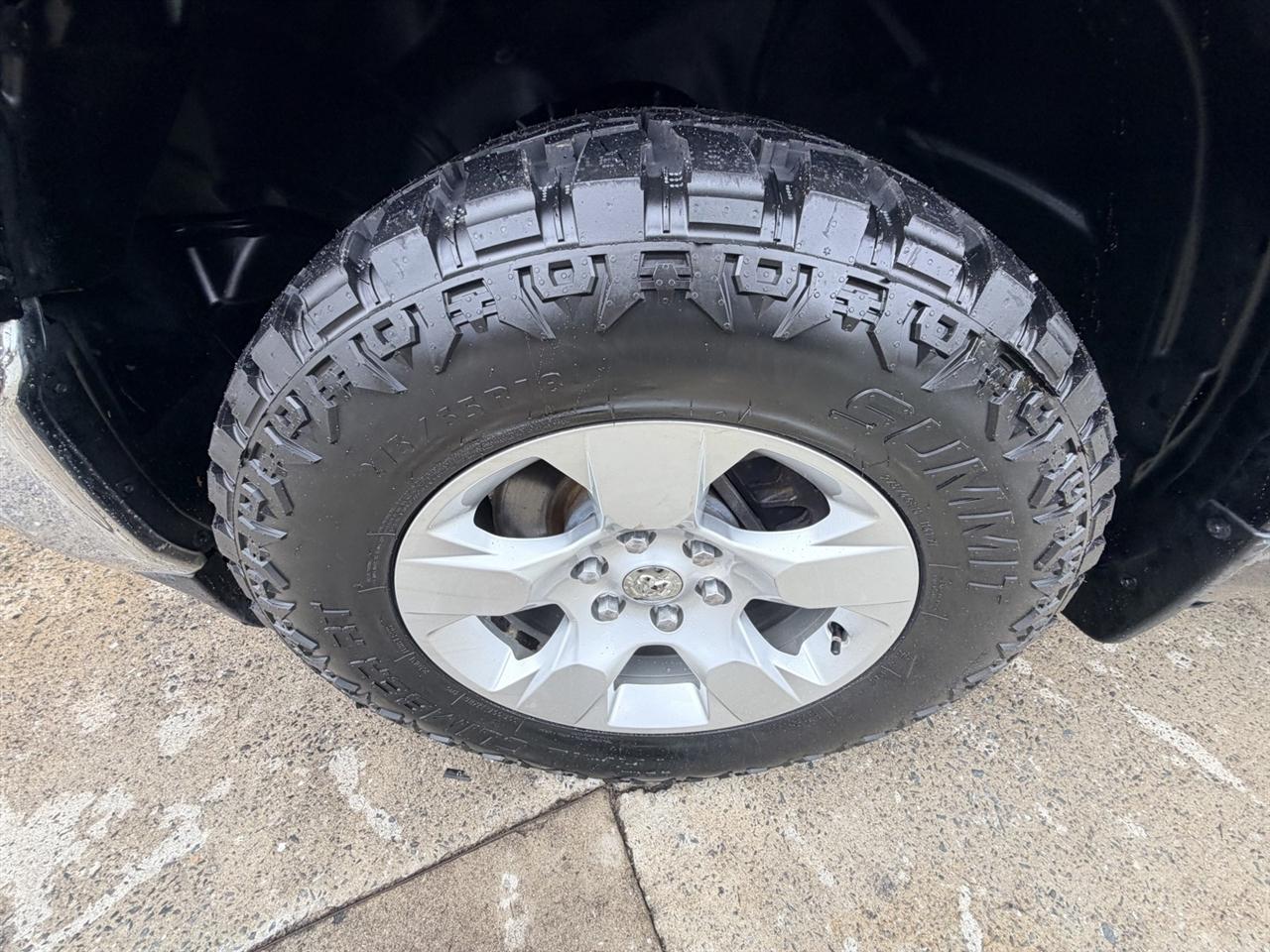 RAM 1500 Big Horn Quad Cab 4WD 2021