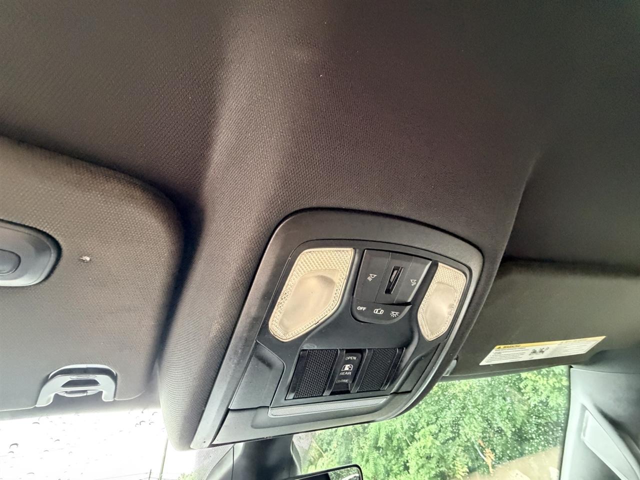 RAM 1500 Big Horn Quad Cab 4WD 2021