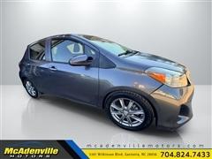 2012 Toyota Yaris 