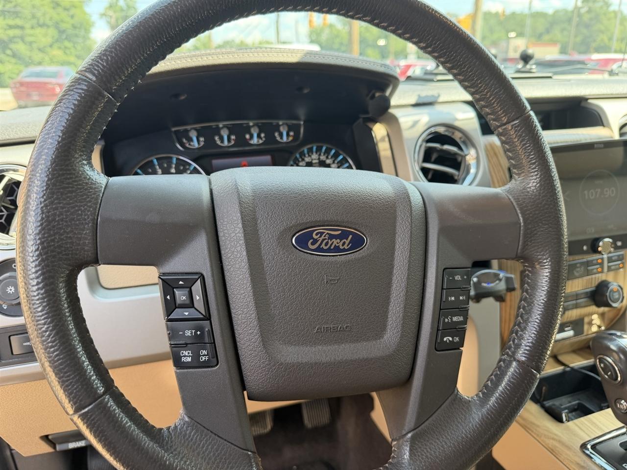Ford F-150 Lariat 4WD SuperCab 6.5' Box 2011
