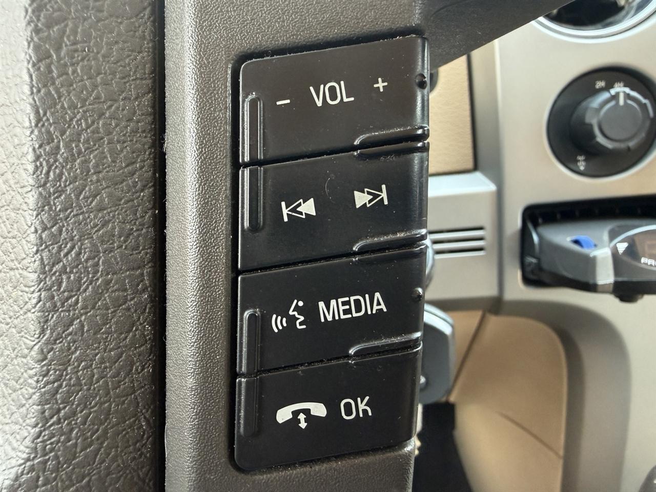 Ford F-150 Lariat 4WD SuperCab 6.5' Box 2011