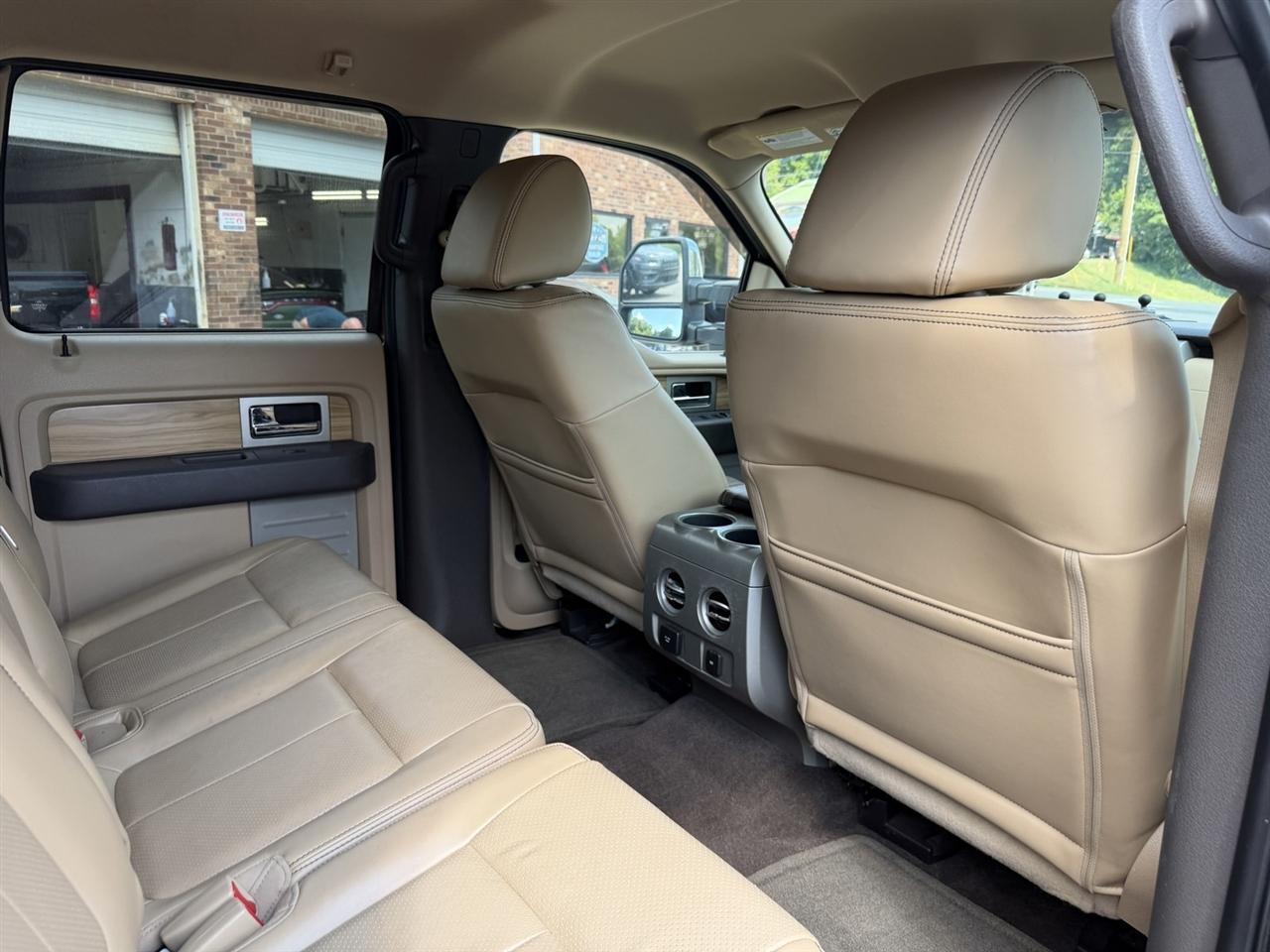 Ford F-150 Lariat 4WD SuperCab 6.5' Box 2011