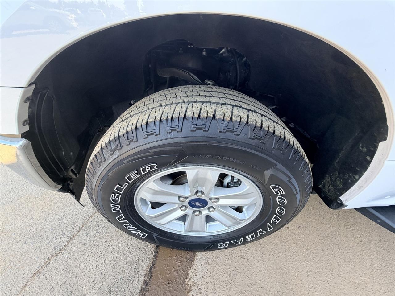 Ford F-150 XL SuperCrew 5.5-ft. Bed 4WD 2019