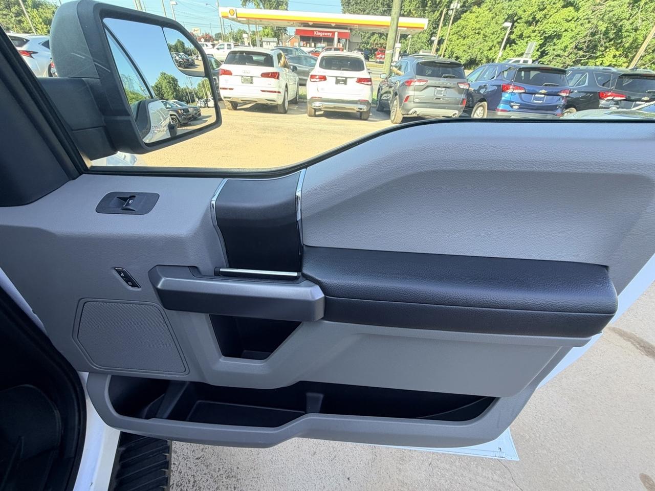 Ford F-150 XL SuperCrew 5.5-ft. Bed 4WD 2019